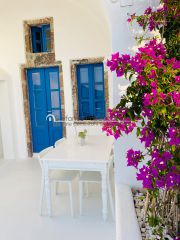 Συγκρότημα διαμερισμάτων 70 τ.μ. για ενοικίαση, Κυκλάδες, Σαντορίνη-thumb-12