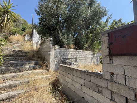 Land plot 213sqm for sale-Salamina