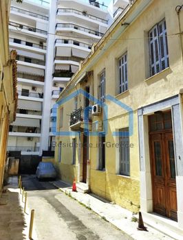 Building 250sqm for sale-Agios Vasileios