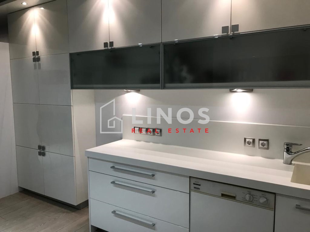 Μεζονέτα 330 τ.μ. πρός ενοικίαση, Αθήνα - Νότια Προάστια, Βούλα