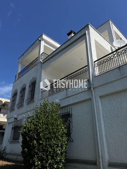 Detached home 330sqm for sale-Panorama » Center
