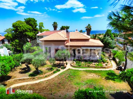 Μονοκατοικία 245τ.μ. για πώληση-Μέγαρα