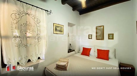 Μονοκατοικία 270τ.μ. για πώληση-Ακράτα