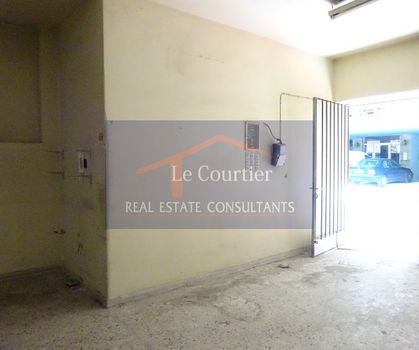 Store 171 sqm for sale