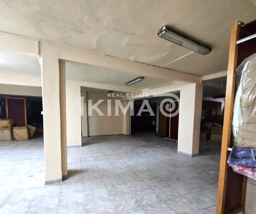 Κατάστημα 600 τ.μ. προς ενοικίαση, Άνω Πόλη