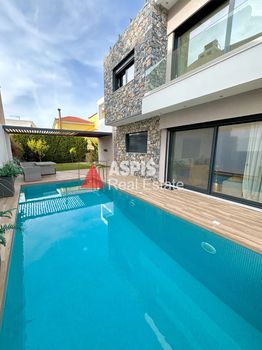 Apartment complex 350sqm for sale-Glyfada