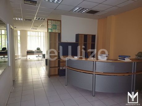 Store 376sqm for sale-Livadeia » Perachori