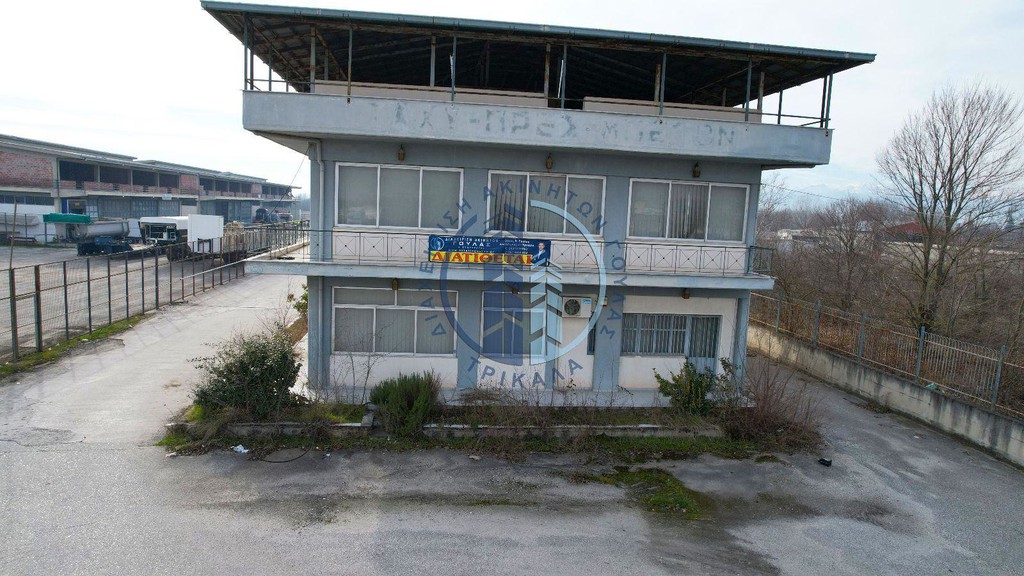 Επιχειρηματικό κτίριο 340 τ.μ. πρός ενοικίαση, Ν. Τρικάλων, Τρίκαλα