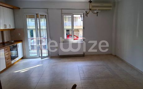 Apartment 108sqm for rent-Kalamaria » Karampournaki