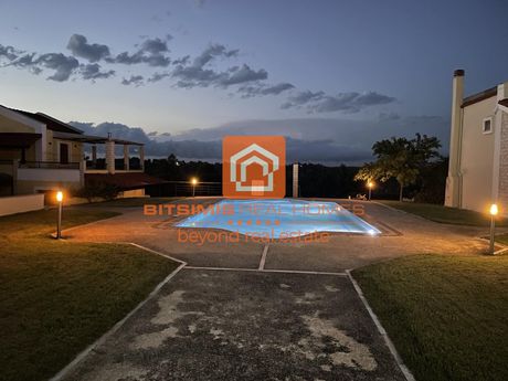 Villa 140 sqm for sale
