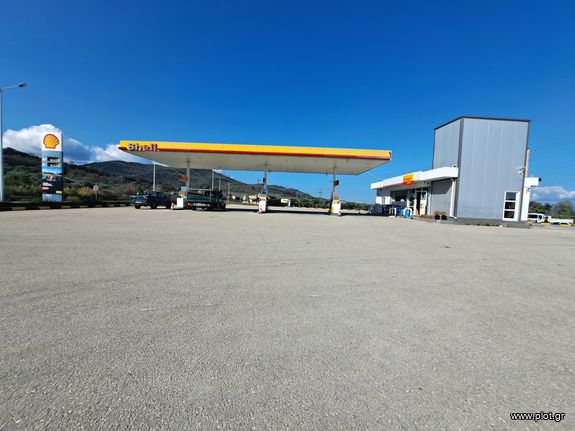 Επιχειρηματικό κτίριο 18.500 τ.μ. για πώληση, Φθιώτιδας, Καμένα Βούρλα
