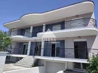 Συγκρότημα διαμερισμάτων 586 τ.μ. για πώληση