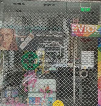 Store 82sqm for rent-Patra » Patra Centre