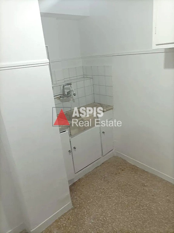 Studio 32 sqm for sale, Athens - Center, Attiki