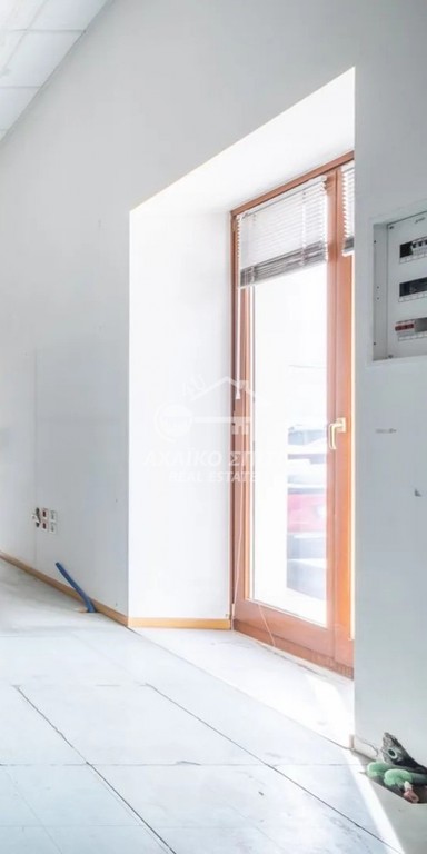 Επιχειρηματικό κτίριο 1.180 τ.μ. πρός ενοικίαση, Αχαΐα, Πάτρα