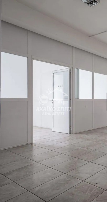 Επιχειρηματικό κτίριο 1.180 τ.μ. πρός ενοικίαση, Αχαΐα, Πάτρα