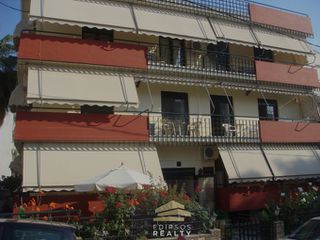 Κτίριο 370 τ.μ. προς πώληση, Λουτρά Αιδηψού-thumb-16