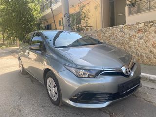 Toyota Auris 2017-thumb-3