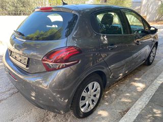 Peugeot 208 2017-thumb-1