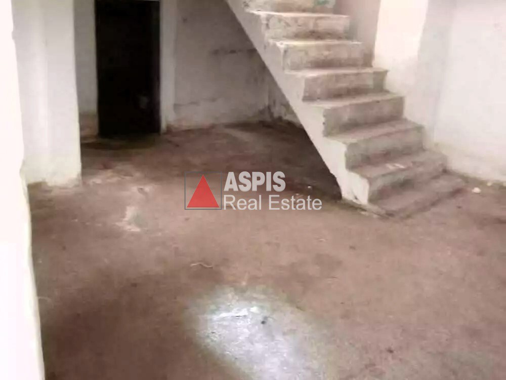 Αποθήκη 175 τ.μ. προς πώληση, Εξάρχεια - Νεάπολη