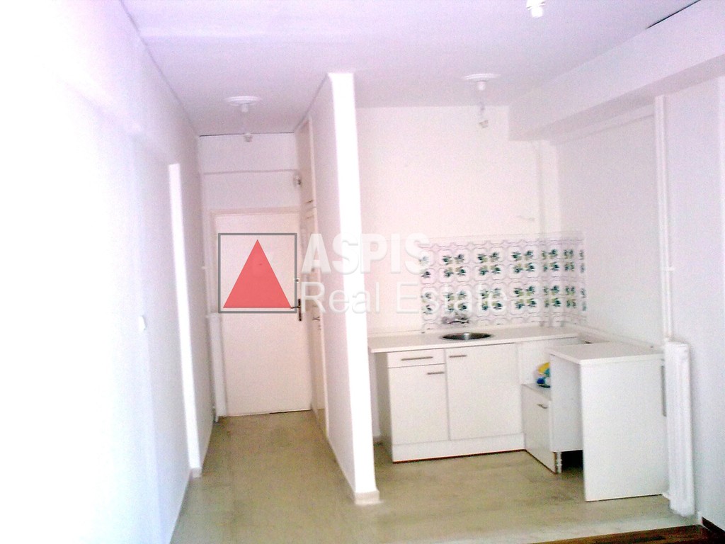 Studio / γκαρσονιέρα 30 τ.μ. προς πώληση, Μετς - Καλλιμάρμαρο