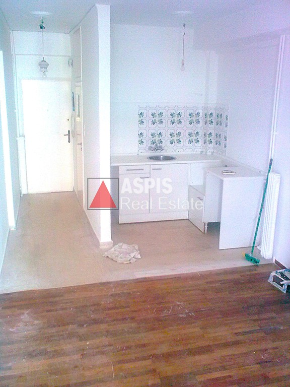 Studio / γκαρσονιέρα 30 τ.μ. προς πώληση, Μετς - Καλλιμάρμαρο