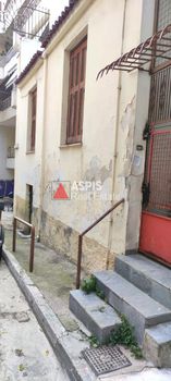 Οικόπεδο 112τ.μ. για πώληση-Εξάρχεια - νεάπολη