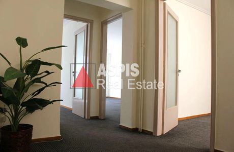 Γραφείο 73τ.μ. για ενοικίαση-Εξάρχεια - νεάπολη