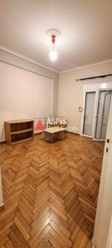 Studio / γκαρσονιέρα 30τ.μ. για πώληση-Παγκράτι