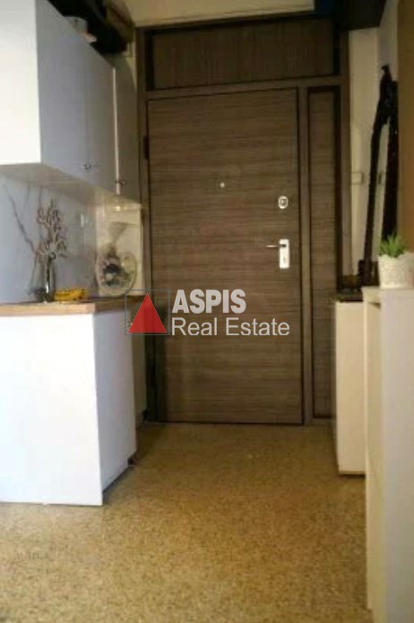 Γραφείο 14 τ.μ. προς πώληση, Πλατεία Κλαυθμώνος