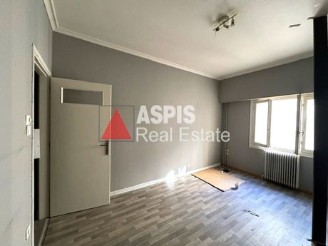 Studio / γκαρσονιέρα 30τ.μ. για πώληση-Κολωνάκι - λυκαβηττός