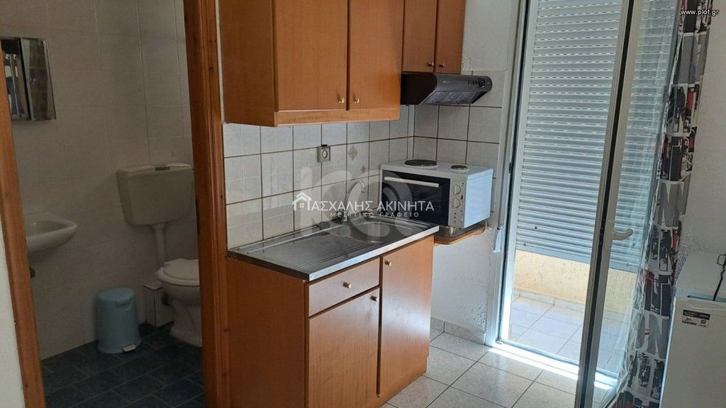 Studio / γκαρσονιέρα 30 τ.μ. προς ενοικίαση, Τρεις Βάγιες