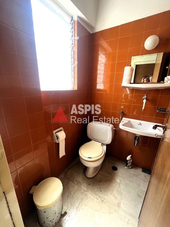 Office 33 sqm for sale, Exarchia - Neapoli