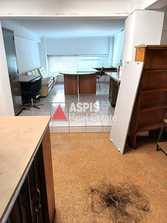 Κατάστημα 75 τ.μ. προς ενοικίαση, Εξάρχεια - Νεάπολη