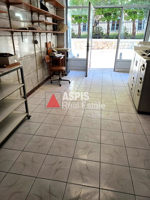 Κατάστημα 75 τ.μ. προς ενοικίαση, Εξάρχεια - Νεάπολη