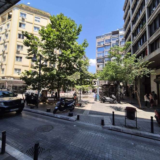Κατάστημα 210 τ.μ. πρός ενοικίαση, Θεσσαλονίκη - Κέντρο, Κέντρο