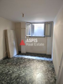 Studio 30sqm for sale-Patisia