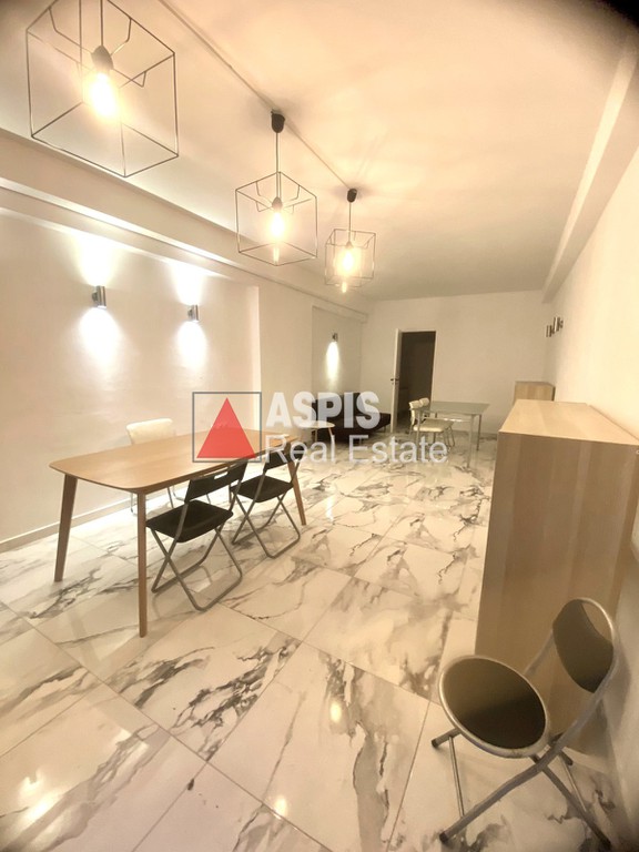 Κατάστημα 52 τ.μ. προς ενοικίαση, Κολωνάκι - Λυκαβηττός