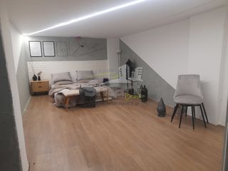 Κατάστημα 180 τ.μ. προς ενοικίαση, Άγιος Διονύσιος-thumb-1