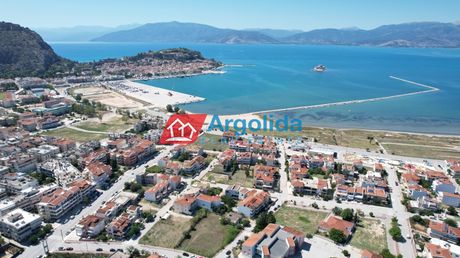 Επιχείρηση 200τ.μ. για πώληση-Ναύπλιο » Κέντρο