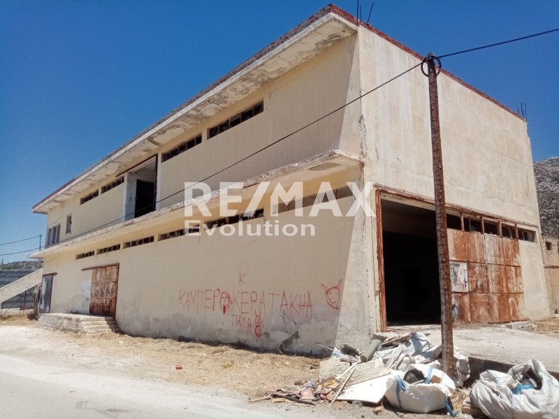 Αποθήκη 388 τ.μ. πρός πώληση, Αττική - Υπόλοιπο, Κουβαράς
