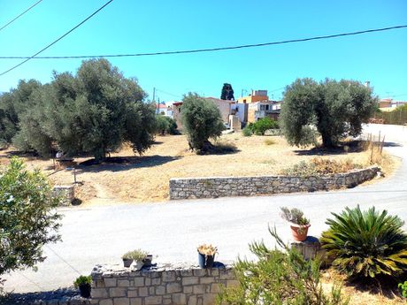 Land plot 985sqm for sale-Geropotamos » Alfa