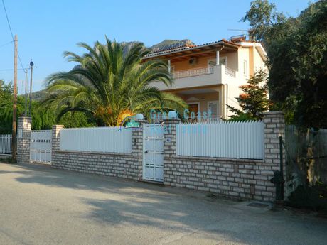Maisonette 194sqm for sale-Diakopto » Zachloritika