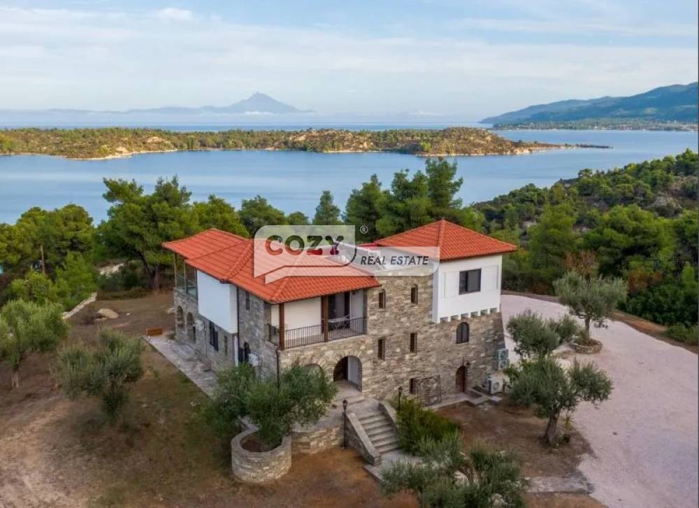 Μονοκατοικία 300 τ.μ. προς πώληση, Φτερωτή