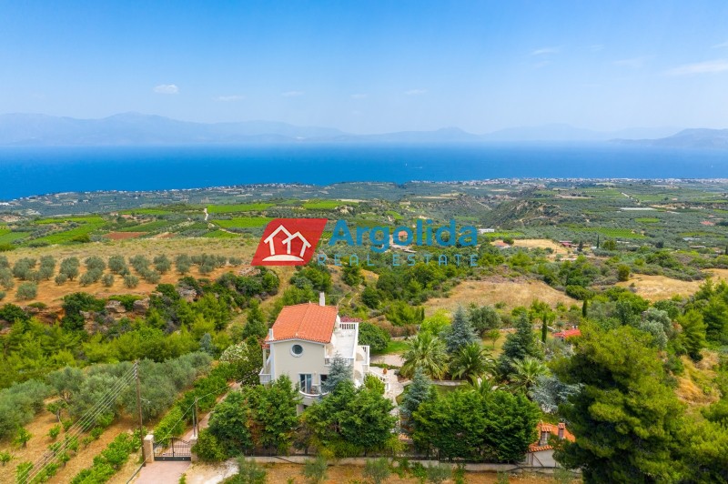 Μονοκατοικία 286 τ.μ. προς πώληση, Κορινθία, Σικυώνα