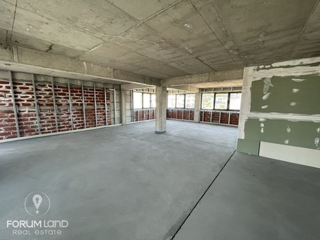 Επιχειρηματικό κτίριο 680τ.μ. για ενοικίαση-Θέρμη
