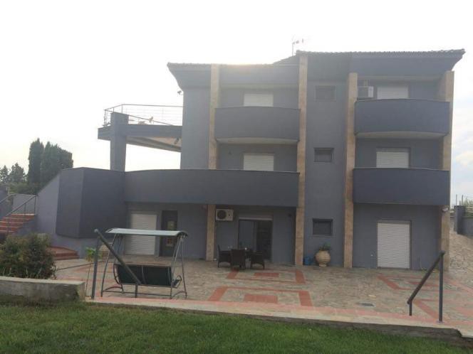 Μεζονέτα 230 τ.μ. πρός ενοικίαση, Θεσσαλονίκη - Περιφ/Κοί Δήμοι, Θέρμη