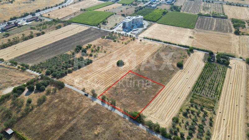 Αγροτεμάχια 4.100 τ.μ. προς πώληση, Νεάπολη Λάρισας