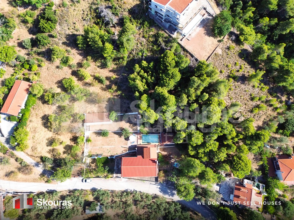Μονοκατοικία 381 τ.μ. προς πώληση, Πίσια