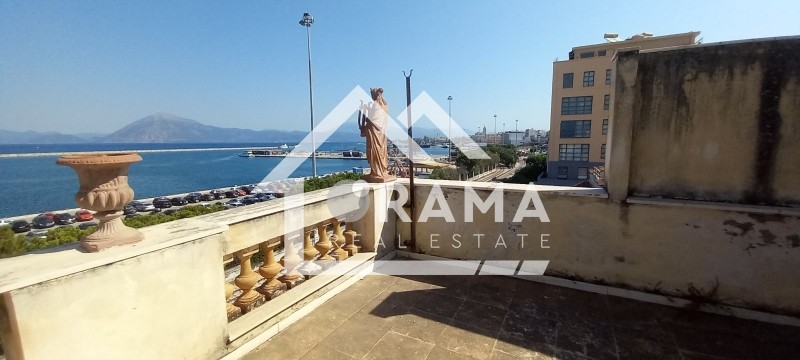 Επιχειρηματικό κτίριο 655 τ.μ. προς ενοικίαση, Κέντρο Πάτρας